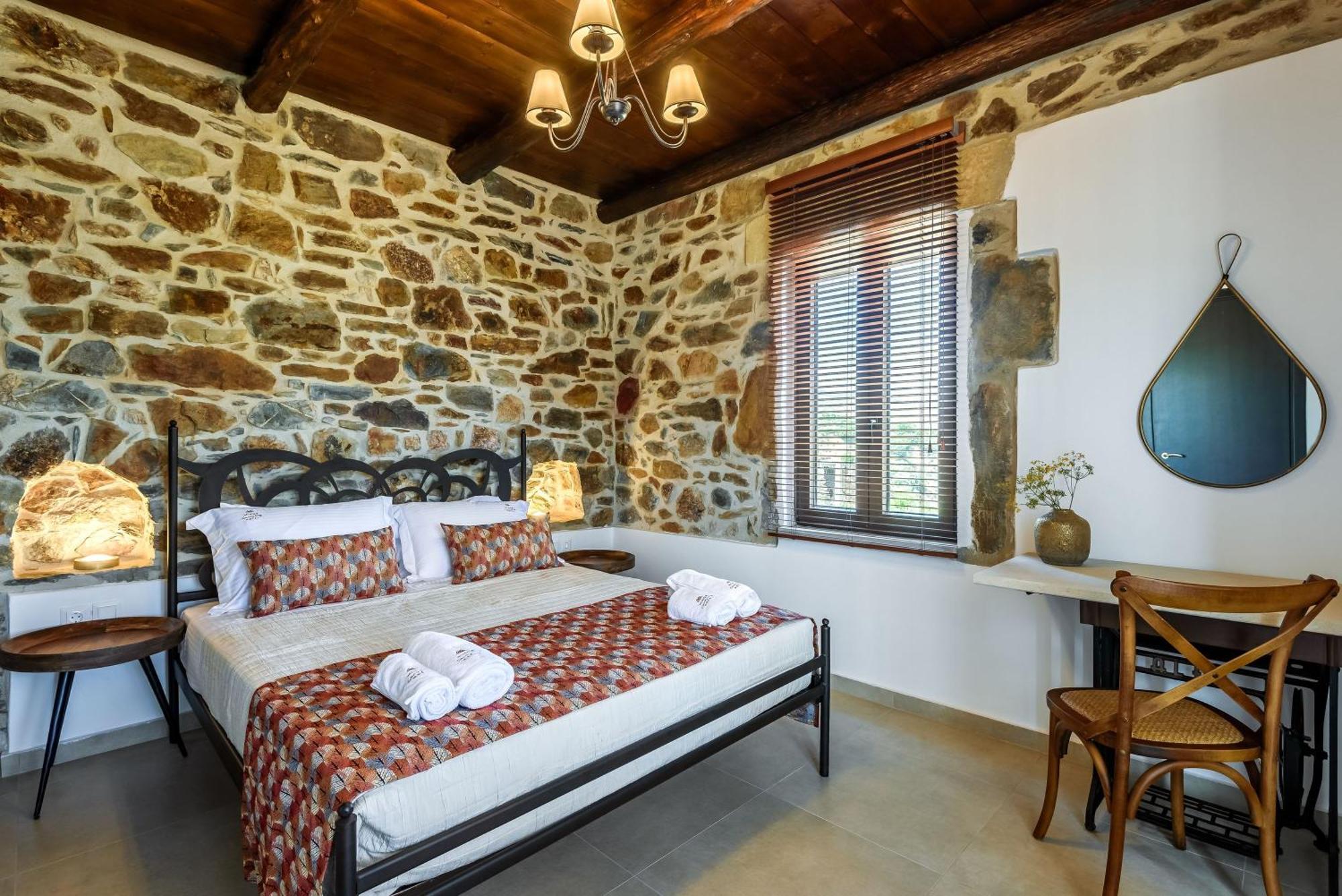 Minos Country Living Apartments Agriles Экстерьер фото