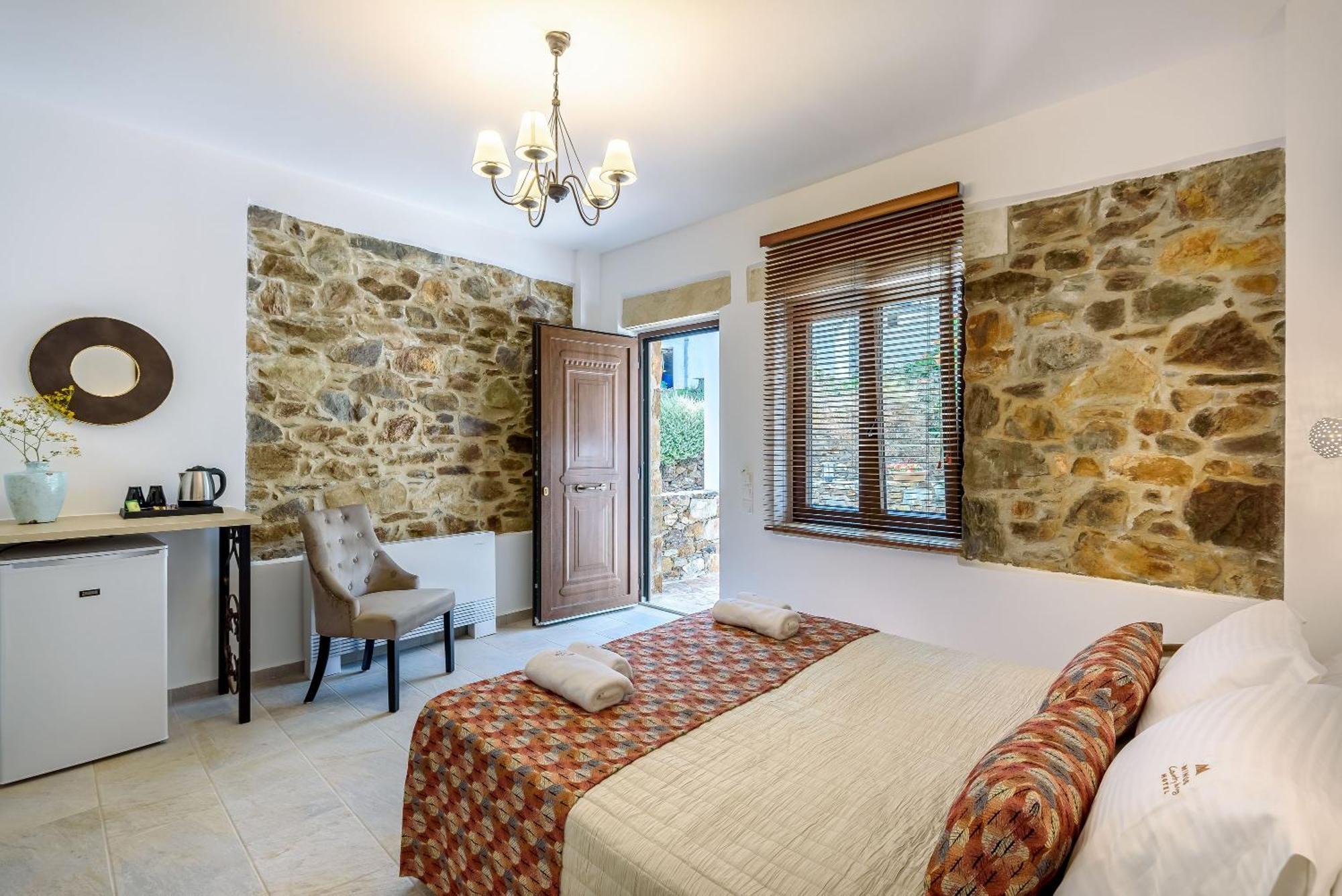 Minos Country Living Apartments Agriles Экстерьер фото